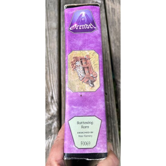 Grendel Battering Ram F0069 28mm Resin Kit, Unbuilt, Unpainted, Made in Scotland - Picture 8 of 9